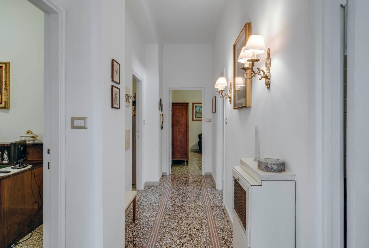 Sentirsi A Casa, Lontano Da Casa-Feel At Home Away From Home Caronno Pertusella Экстерьер фото